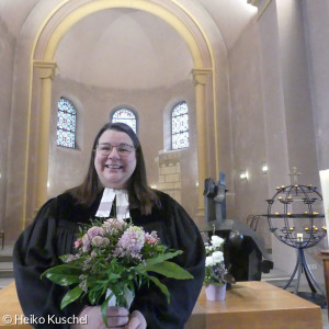 Blumenstrauß_Pfarrerin_Sandra_Strunz